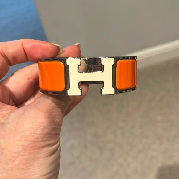 LIMITED/ UNAVAILABLE anymore Cream& Orange PM Hermes Clic Clac H Bracelet - - Picture 5 of 9